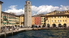 Jezero Garda: Kamena kula Torre Apponale