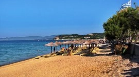 Jerisos: Plaža