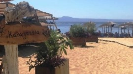 Ammouliani: Plaža Karagatsi