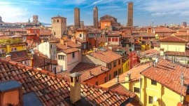 Bolonja: Pogleda na krovove i kule