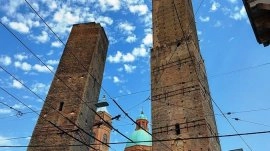 Bolonja: Dva tornja
