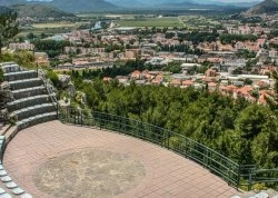 Vikend putovanja - Trebinje - Hoteli: Hercegovačka Gračanica - amfiteatar
