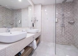 Leto 2026, letovanje - Ulcinj - Hoteli: Hotel Azul Beach Resort Montenegro 4*