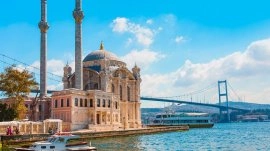 Istanbul: Ortakoy džamija