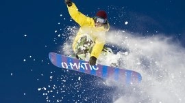 Kirchberg: Snowboarding
