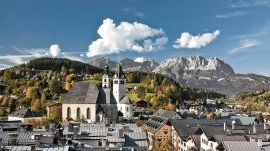 Kitzbuhel: Grad leti
