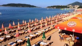 Bečići: Bar na plaži