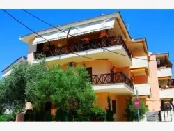 Leto 2023, letovanje - Hanioti - Apartmani