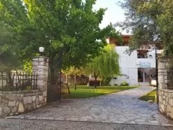 Leto 2023, letovanje - Sivota - Apartmani