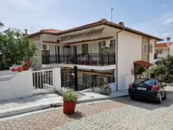 Leto 2023, letovanje - Sarti - Apartmani