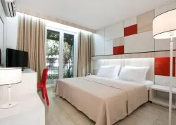 Leto 2025, letovanje - Budva - Hoteli: Hotel Slovenska Plaža 4*