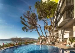 Leto 2025, letovanje - Bijela - Hoteli: Hotel Carine Park Bijela 4*