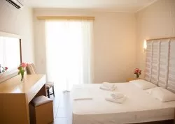 Leto 2026, letovanje - Kanali - Hoteli: Hotel Kanali Beach 3*