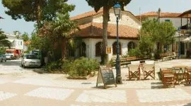 Pefkohori: Centar grada