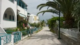 Pefkohori: Put do plaže