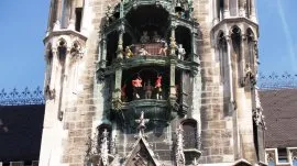 Minhen: Glockenspiel - Marienplatz