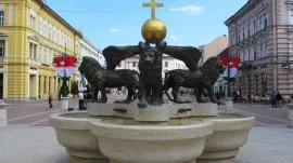 Segedin: Bunar lavova- Fontana 4 krilata lava 