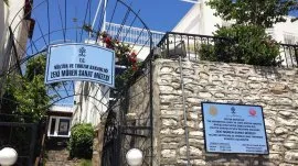 Bodrum: Zeki Muren muzej 