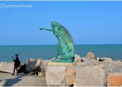 Leto 2026, letovanje - Rimini - Hoteli: Statua