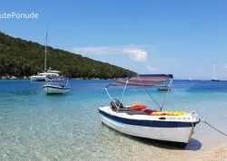 Leto 2026, letovanje - Sivota - Apartmani: Čamac u moru