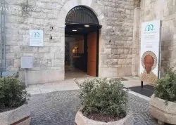 Metropole i znameniti gradovi - Bari i Pulja - Hoteli: Muzej umetnosti