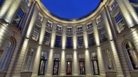 Hag: Kraljevsko pozori&scaron;te