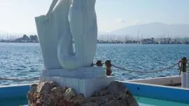 Preveza: Statua sirene