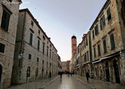 Leto 2022, letovanje - Krstarenje iz Dubrovnika - Apartmani: Stradun - glavna ulica u starom gradu