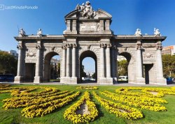 Metropole i znameniti gradovi - Madrid - Hoteli: Puerta de Alcalá
