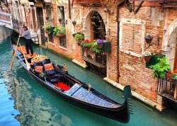 Vikend putovanja - Venecija - : Gondolijer