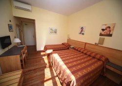 Leto 2025, letovanje - Rivijera cveća - Hoteli: Hotel Petit Royal 3*