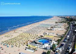 Leto 2025, letovanje - Rimini - Hoteli: Pogled na plažu