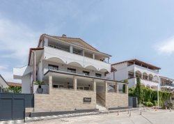 Leto 2025, letovanje - Hanioti - Apartmani: Vila Bellagio Blue