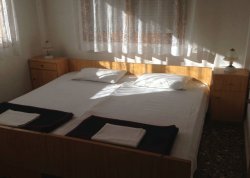 Leto 2025, letovanje - Nea Vrasna - Apartmani: Vila Elektra