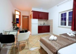 Leto 2025, letovanje - Pag - Apartmani: Apartmani Ivek