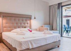 Leto 2025, letovanje - Sarti - Apartmani: Vila Loukakis