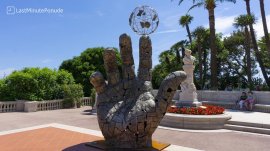 Monte Karlo: Statua