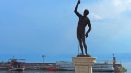 Ohrid: Statua