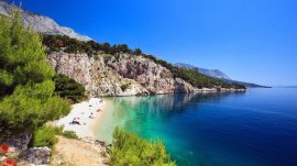Makarska: Plaza Nugal