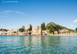 Jesenja putovanja - Toskana i Cinque Terre - Hoteli: Pogled na dvorac Napoula