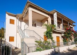 Leto 2025, letovanje - Sivota - Apartmani: Vila Moschos