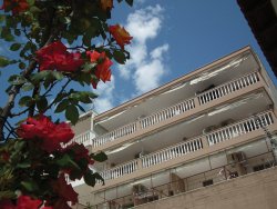 Leto 2025, letovanje - Sarti - Apartmani