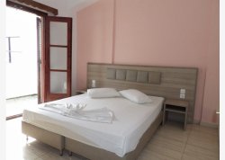 Leto 2025, letovanje - Polihrono - Apartmani: Vila Asimenia
