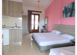 Leto 2025, letovanje - Polihrono - Apartmani: Vila Asimenia
