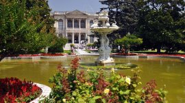 Istanbul: Dolmabahce palata bašta