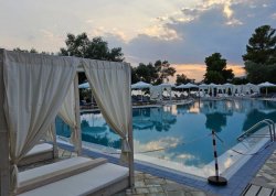 Leto 2025, letovanje - Evia - Hoteli: Hotel Radisson Paradise Beach Resort 5*