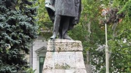 Segedin: Spomenik Vásárhelyi Pál