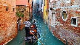 Venecija: Gondola