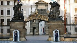 Prag: Prednja kapija zamka u Pragu