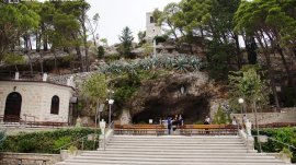 Makarska: Svetište Majke Božije